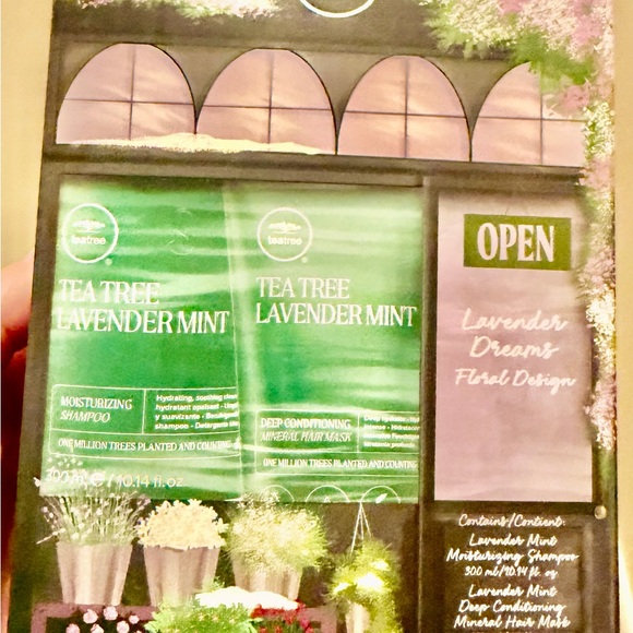 Tea Tree Gift Set - Picture 3 of 5